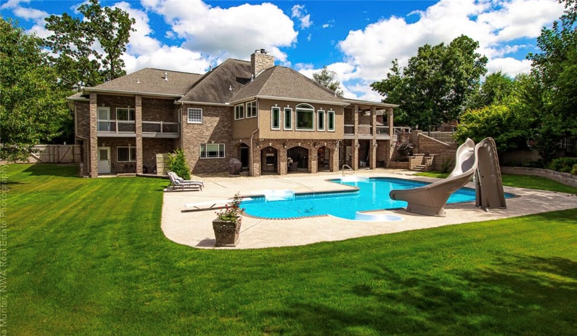 Southern Trace Rogers - Residential