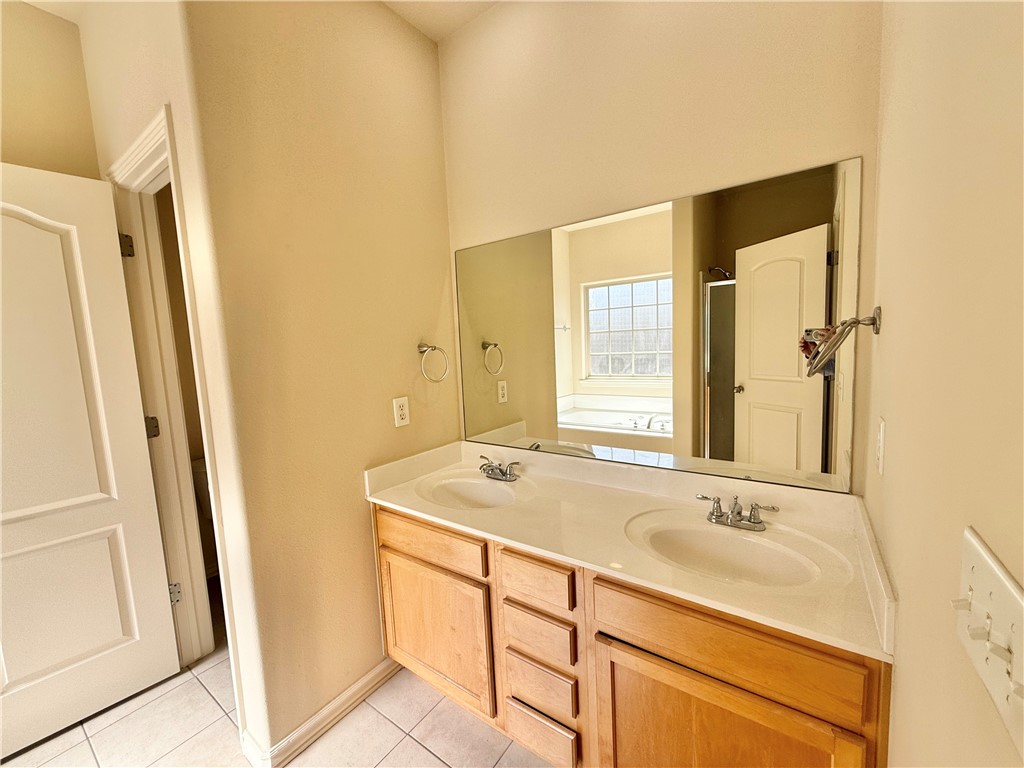 Stoneburrow Add Ph Ii Bentonville - Residential