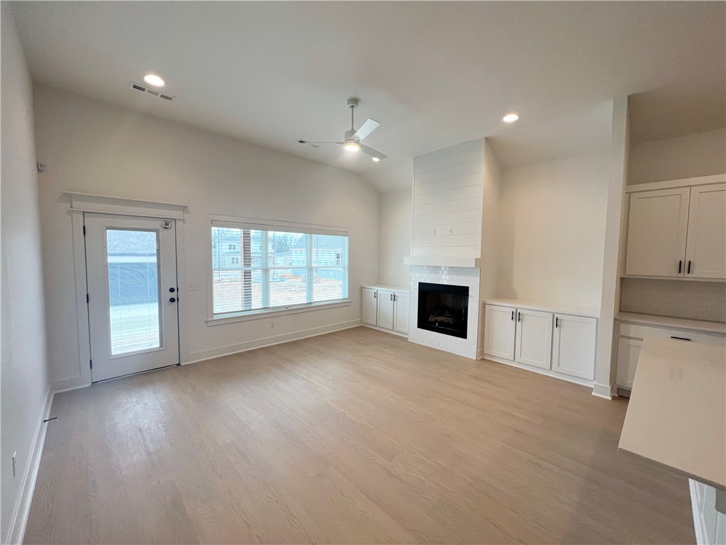 Aurora - Residential Lease