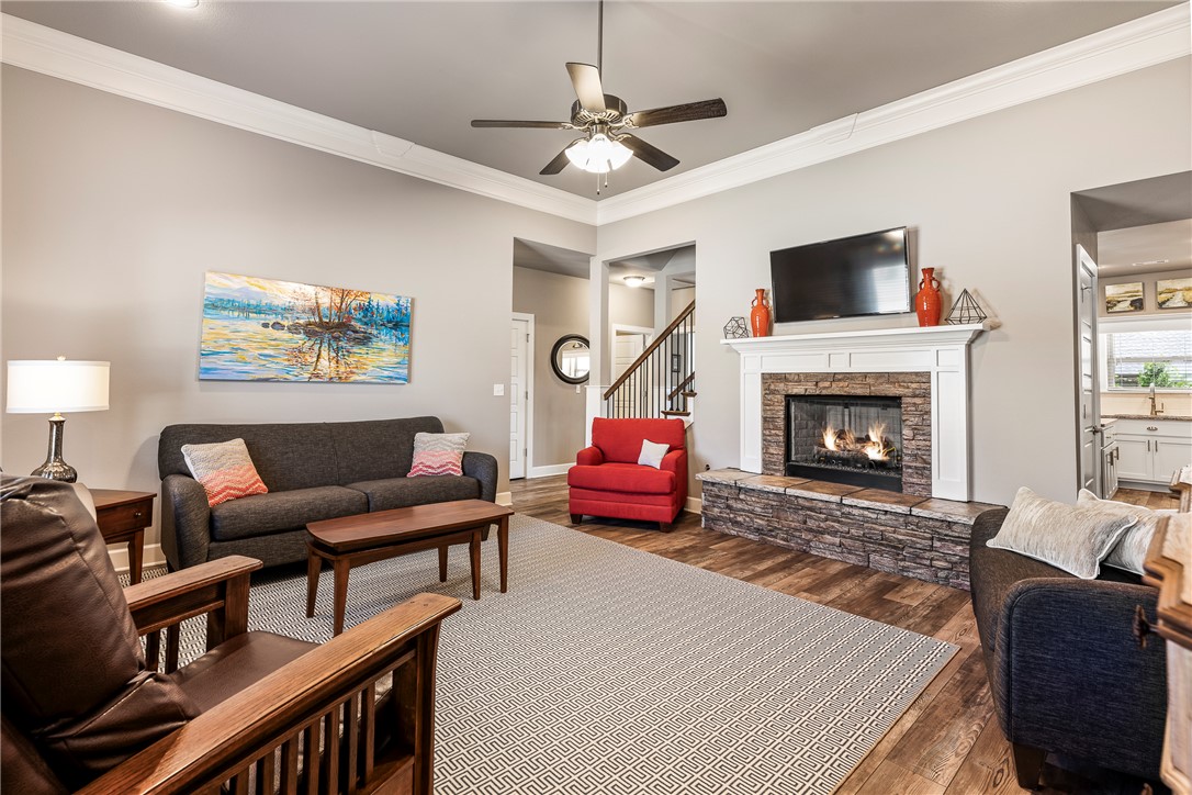 SOUTH POINTE S/D PH I - Residential