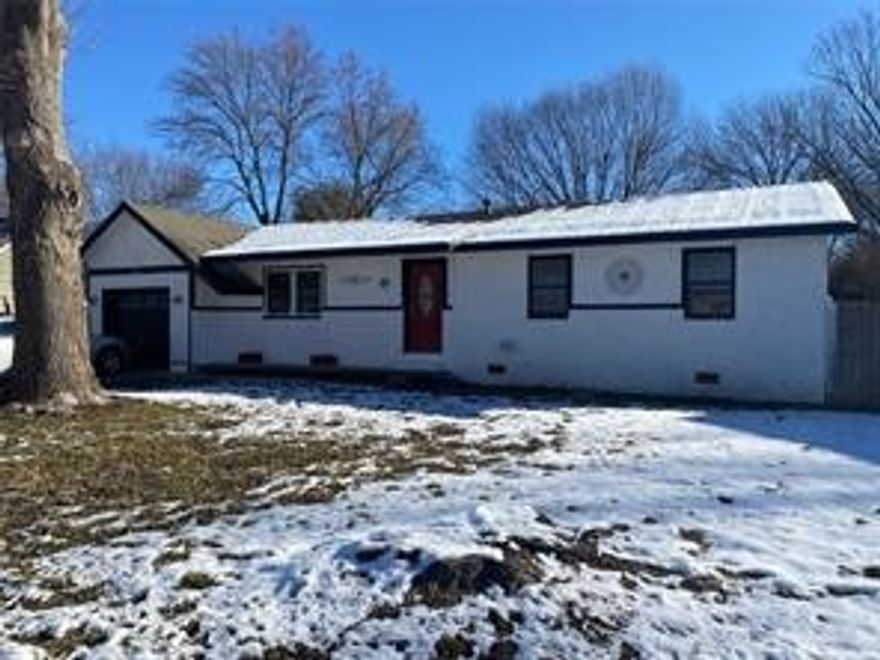 MLS DATA ENTRY ONLY - LEASE RENEWAL