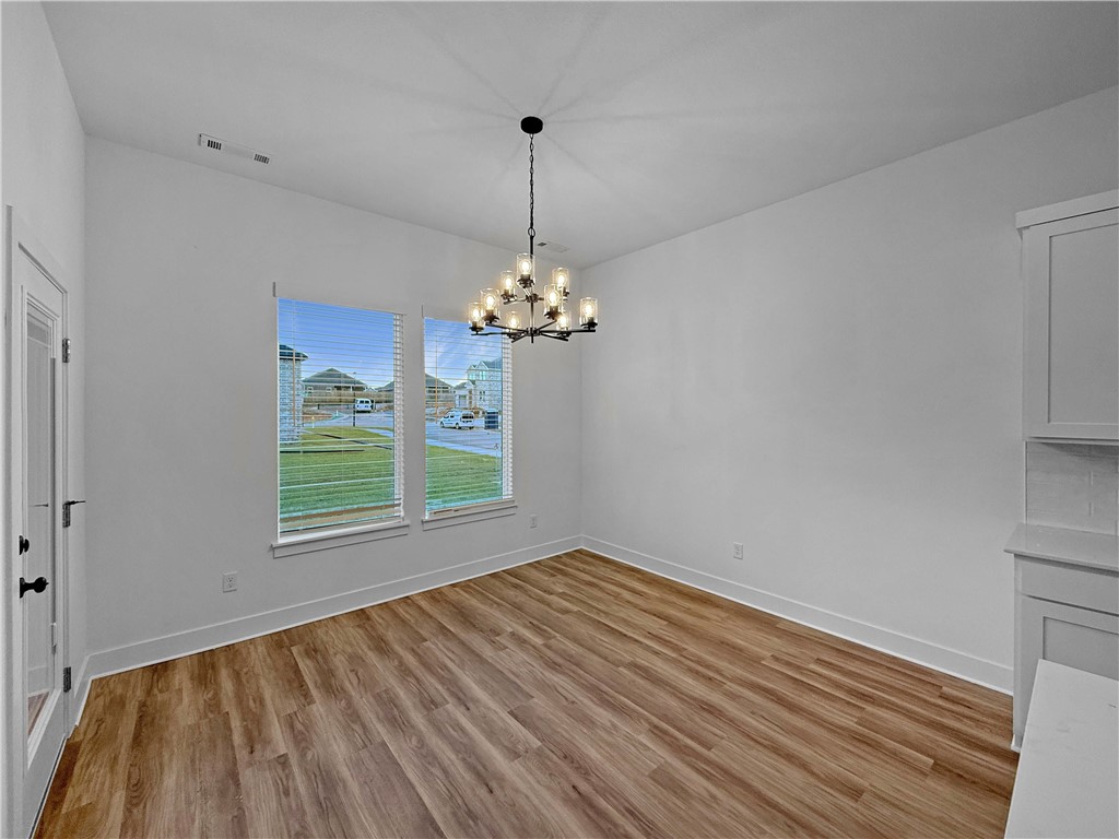 Noah's Landing - Residential