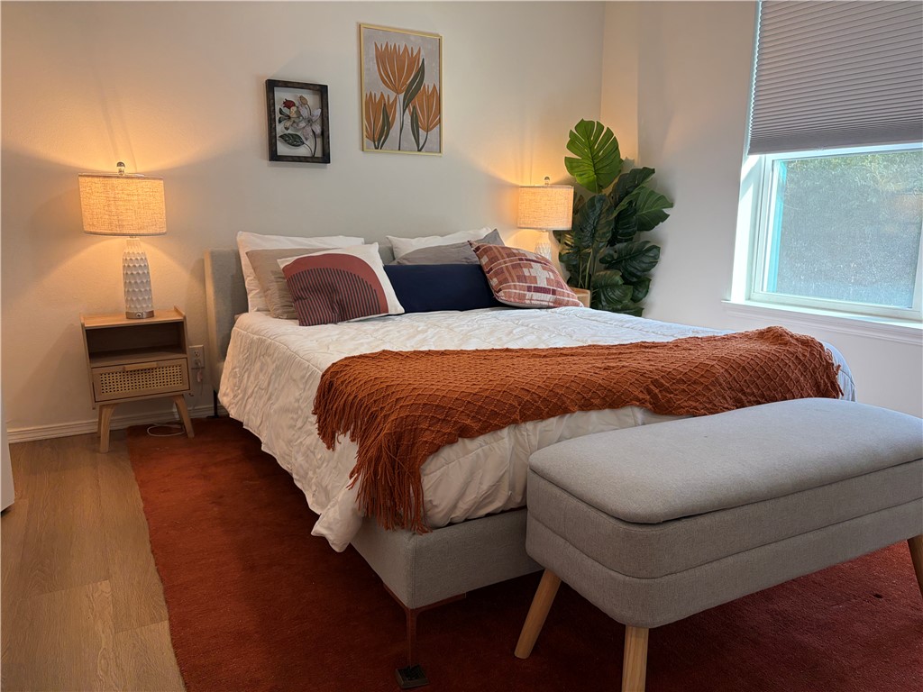 Oak Tree Condos - Residential Lease