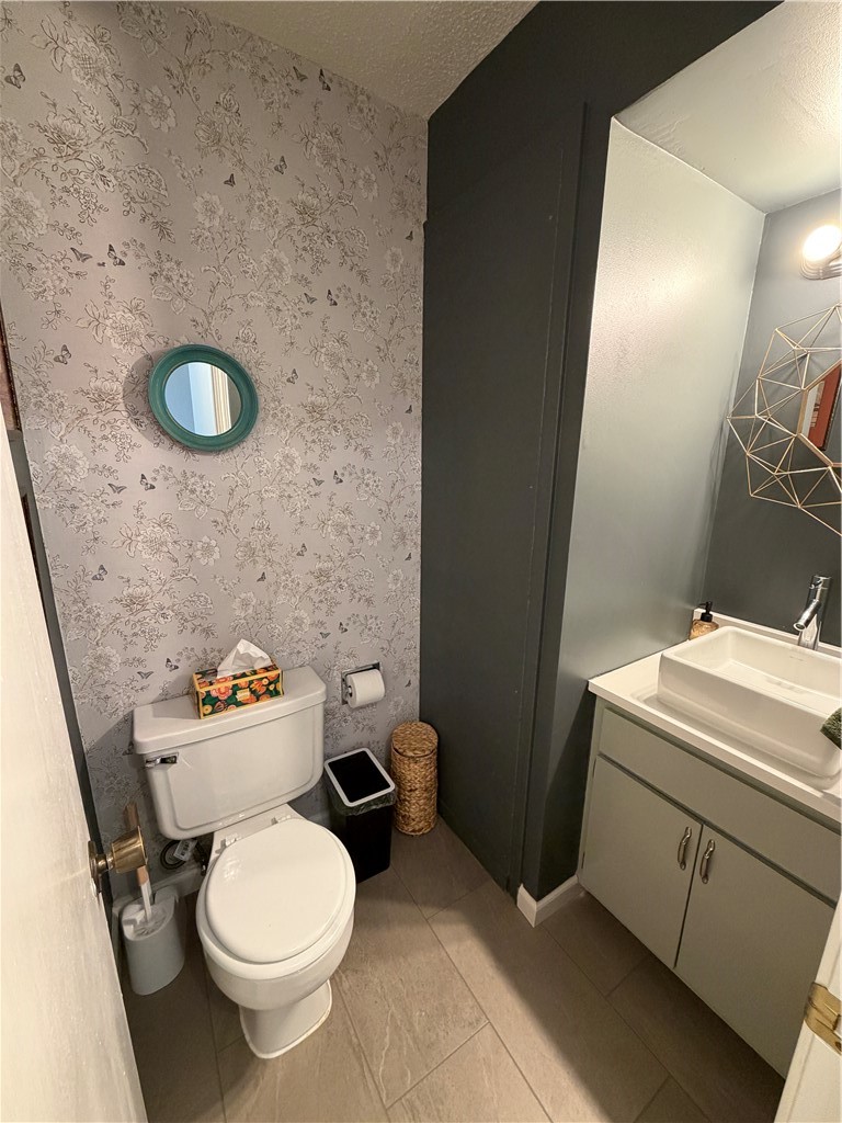 Oak Tree Condos - Residential Lease