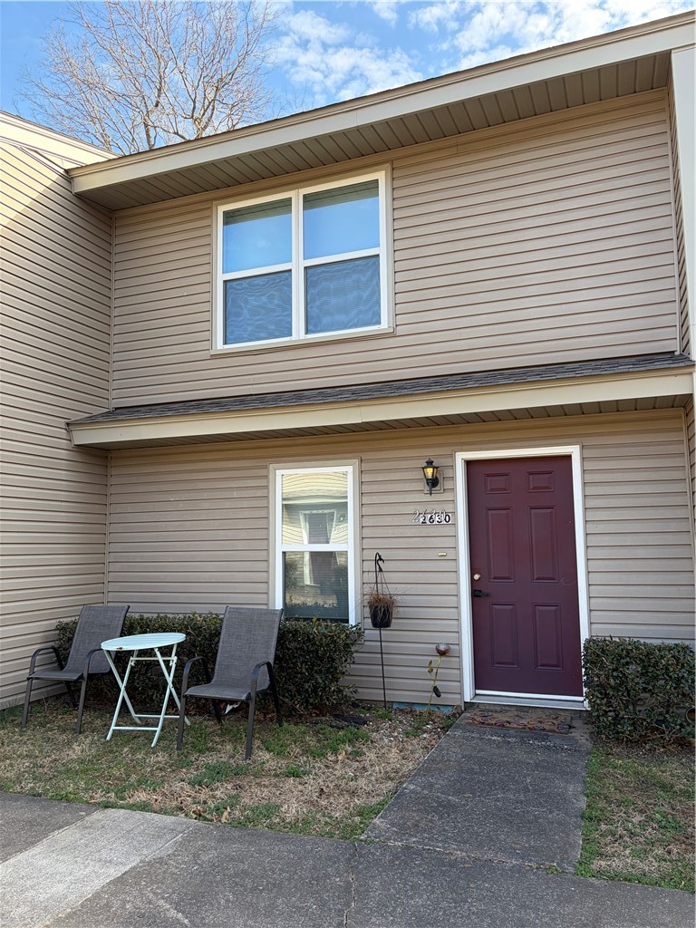 Oak Tree Condos - Residential Lease