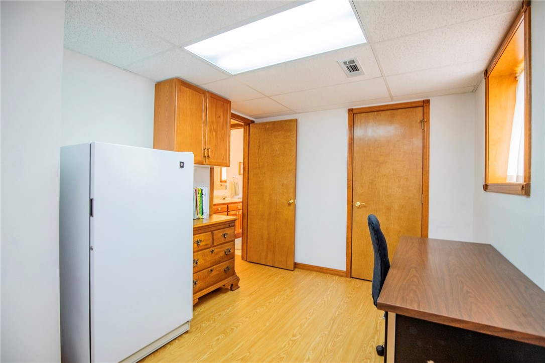 Unit 6 Holiday Island - Residential