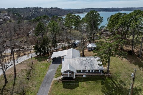 Photo of 1 Puckett Road, Rogers, AR 72756 (MLS # 1338977)