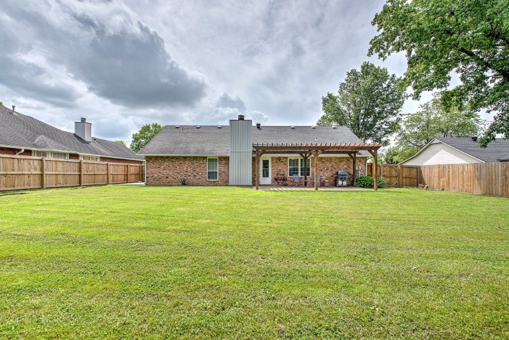 Whispering Timbers Ph 7 Rogers - Residential