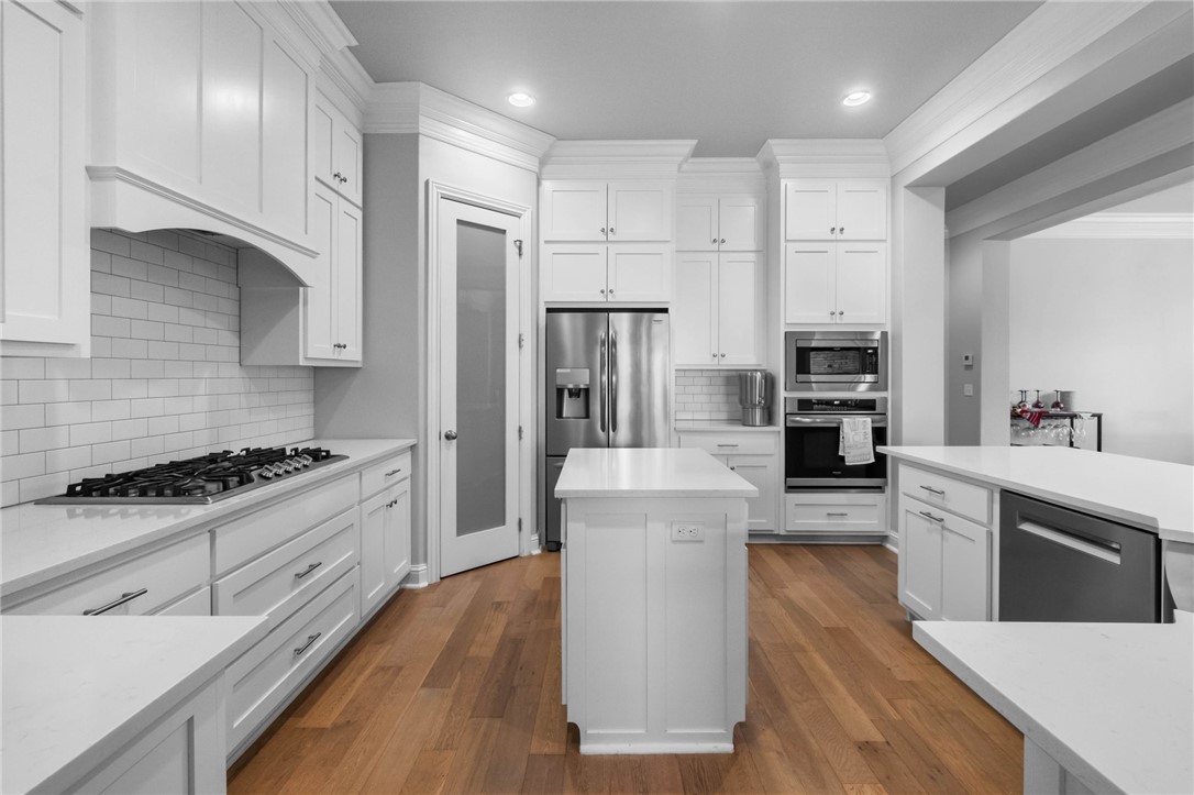 Lochmoor Club Sub Ph Ii Bentonville - Residential