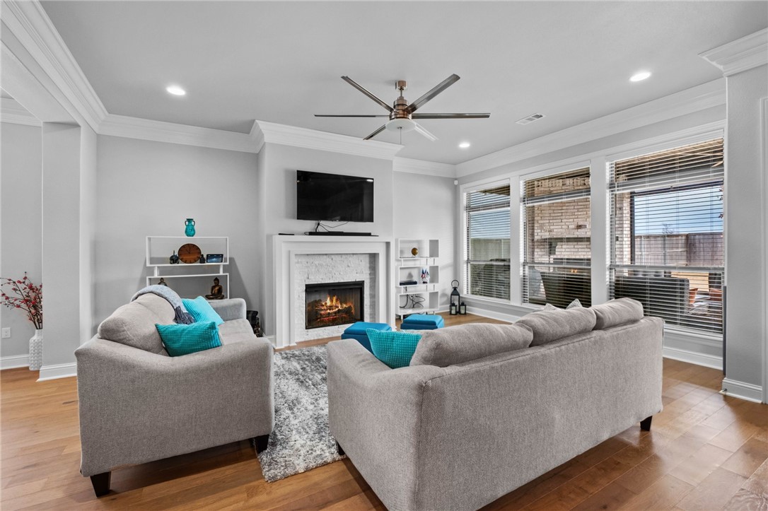 Lochmoor Club Sub Ph Ii Bentonville - Residential