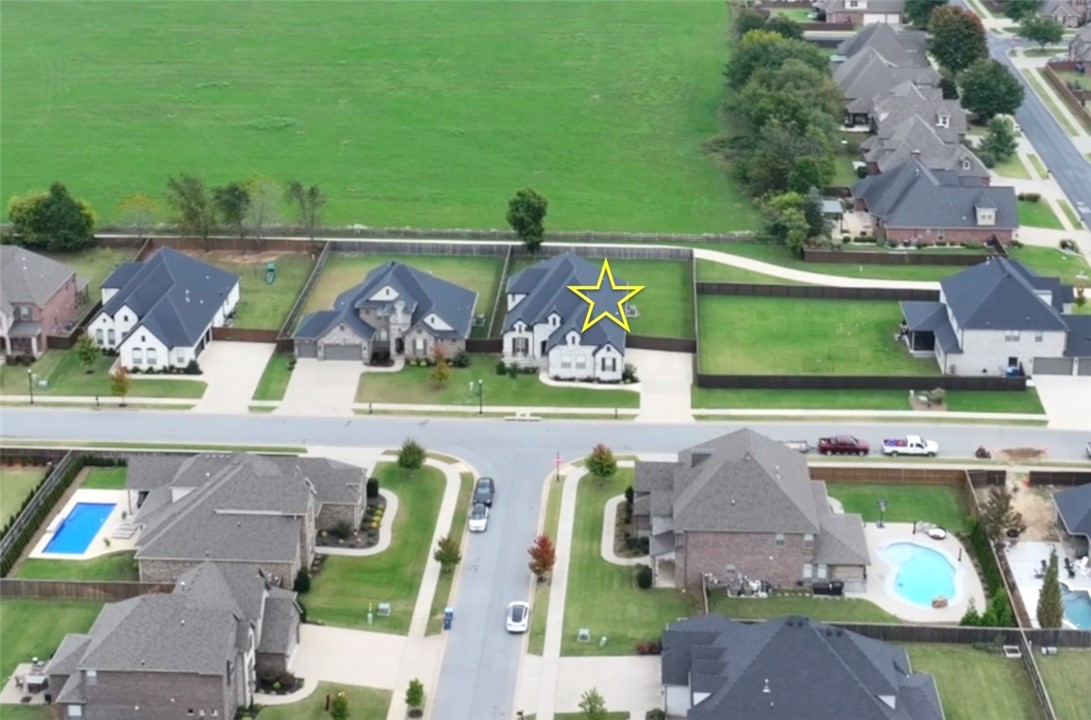 Lochmoor Club Sub Ph Ii Bentonville - Residential