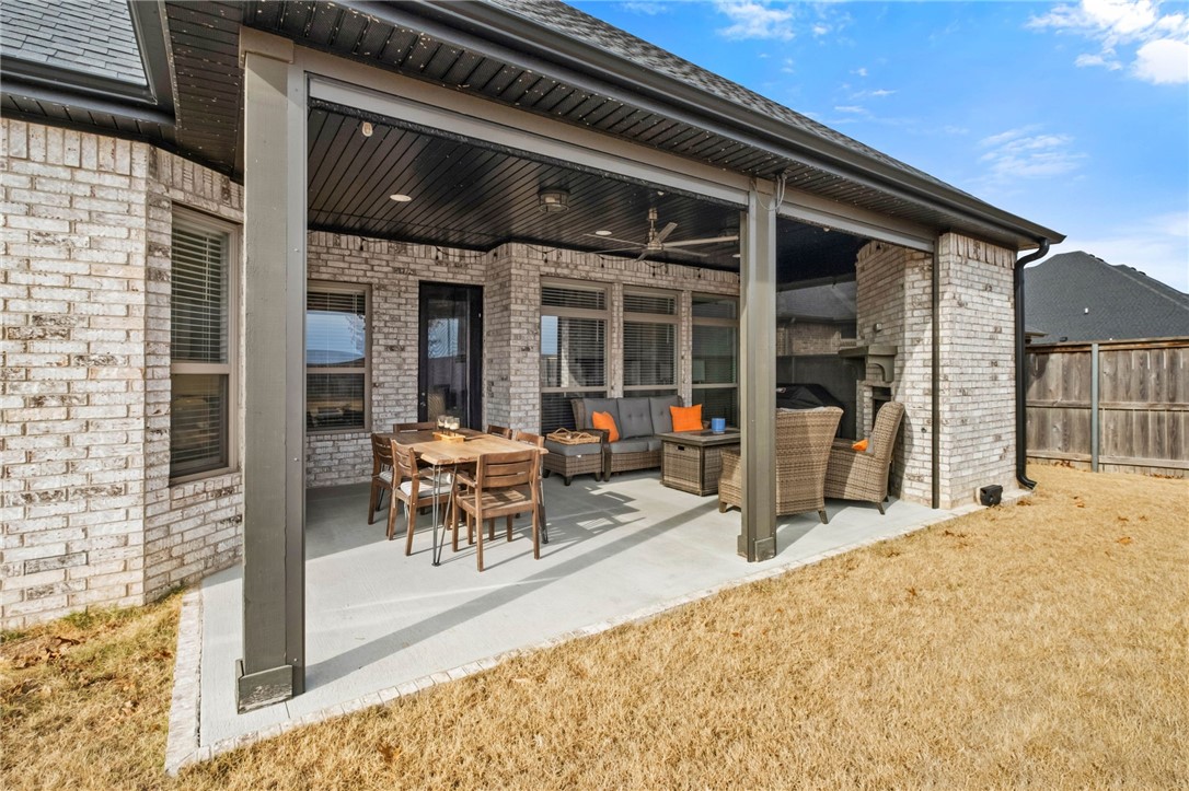 Lochmoor Club Sub Ph Ii Bentonville - Residential