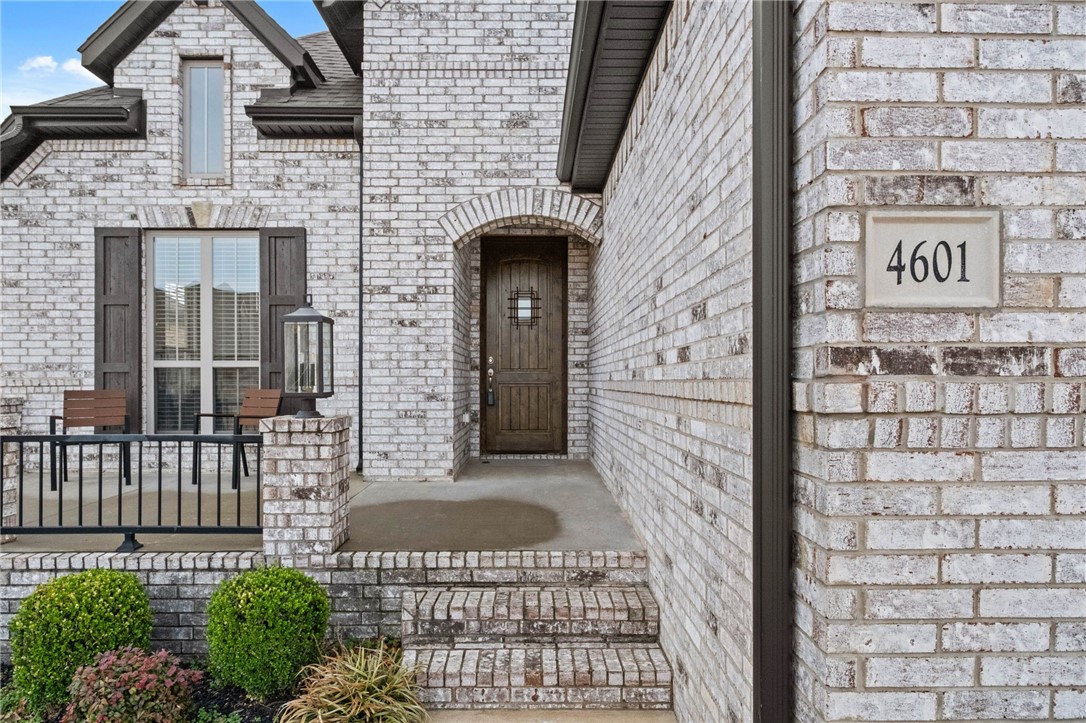 Lochmoor Club Sub Ph Ii Bentonville - Residential