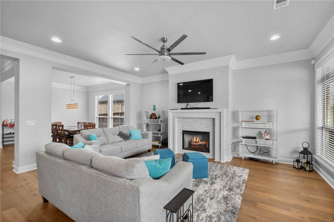 Lochmoor Club Sub Ph Ii Bentonville - Residential