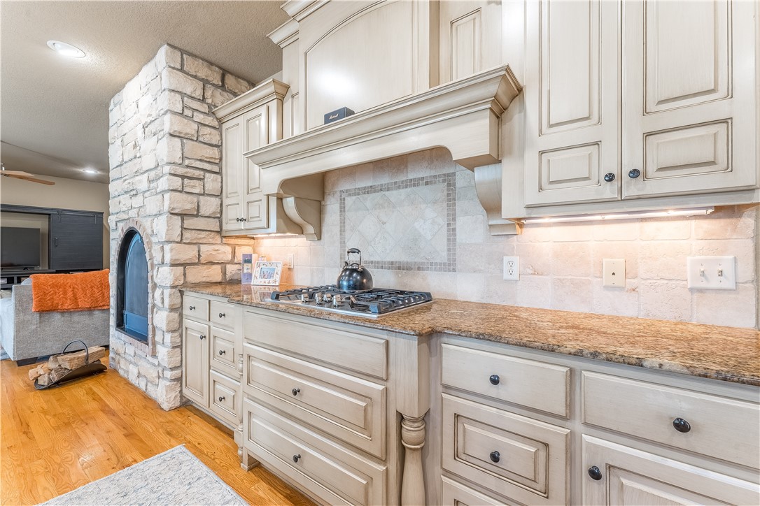 Cross Creek Rogers - Residential
