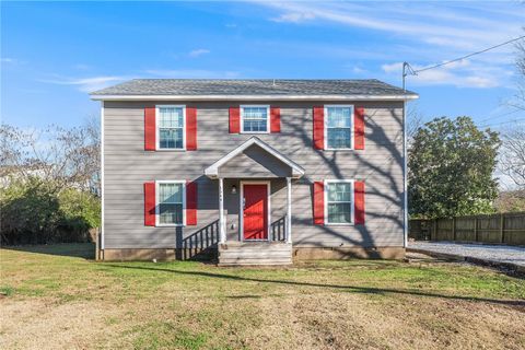 Photo of 1544 S Duncan Avenue, Fayetteville, AR 72701 (MLS # 1329253)