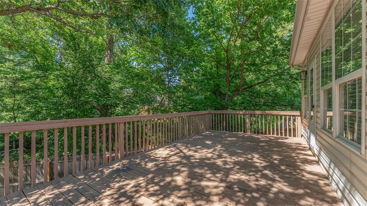 Eagle Crest Sub Springdale - Residential