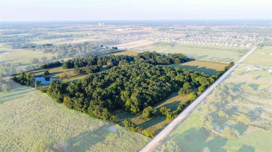 OPPORTUNITY FOR NEW DEVELOPMENT in the fastest growing city in the state, close to existing subdivisions, only 1.5 miles to new coming soon Grimsley Junior High and only 2.1 miles to Bentonville West High School. Flat land with 1336 feet (just over a quarter of a mile) of Keller Road Frontage, Gas, Water, and Electric at street, Sewer is across street.