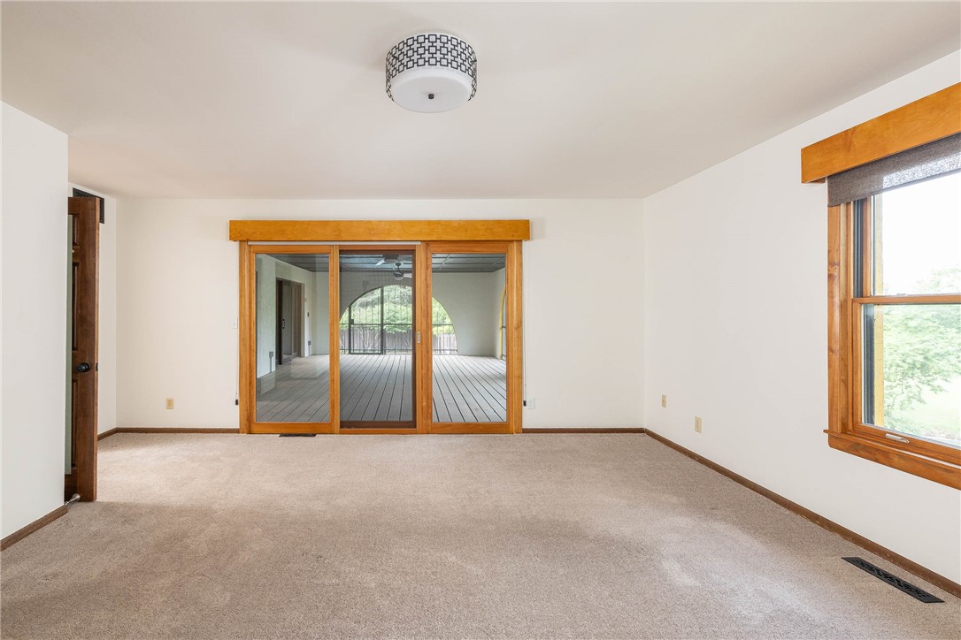 25-16-31 Farmington Outlots - Residential