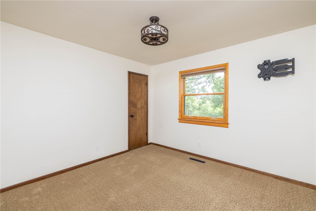 25-16-31 Farmington Outlots - Residential