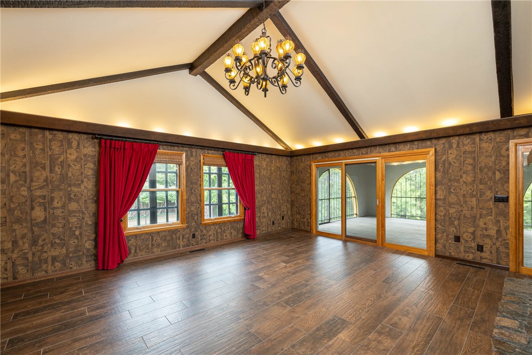 25-16-31 Farmington Outlots - Residential