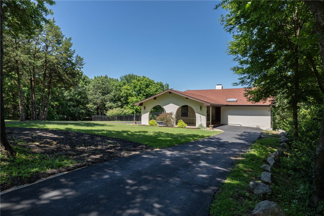 25-16-31 Farmington Outlots - Residential