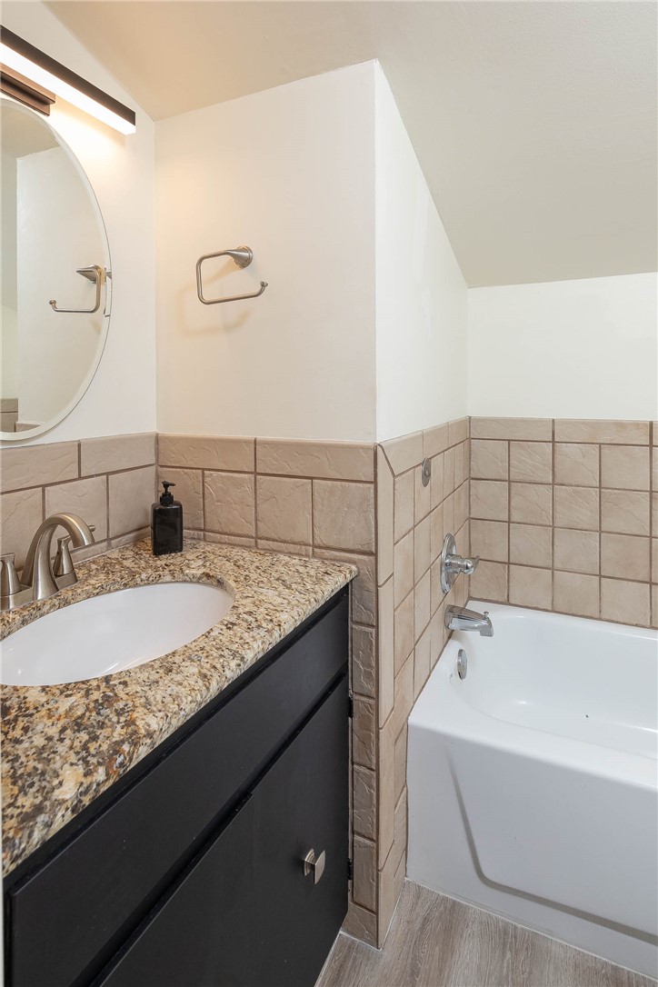 25-16-31 Farmington Outlots - Residential