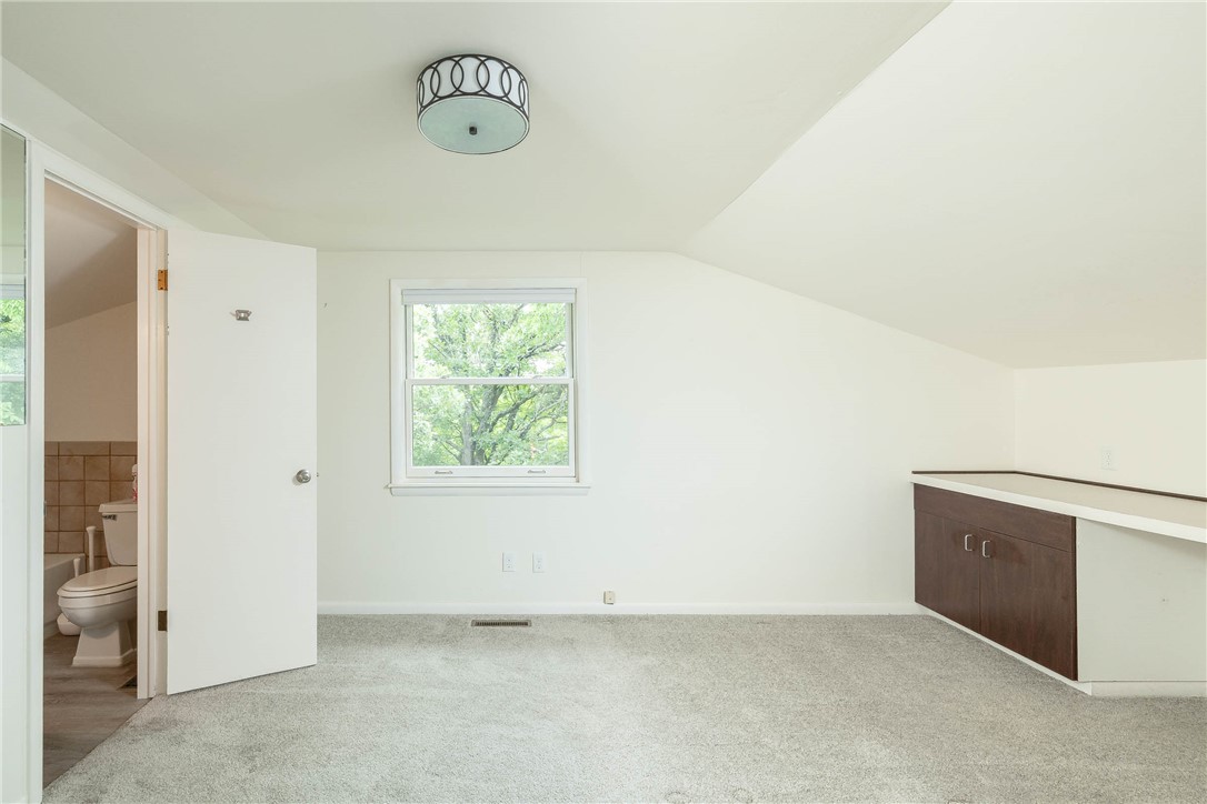 25-16-31 Farmington Outlots - Residential