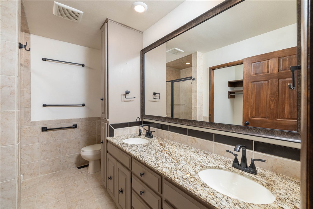 25-16-31 Farmington Outlots - Residential