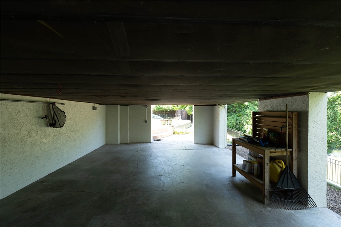 25-16-31 Farmington Outlots - Residential