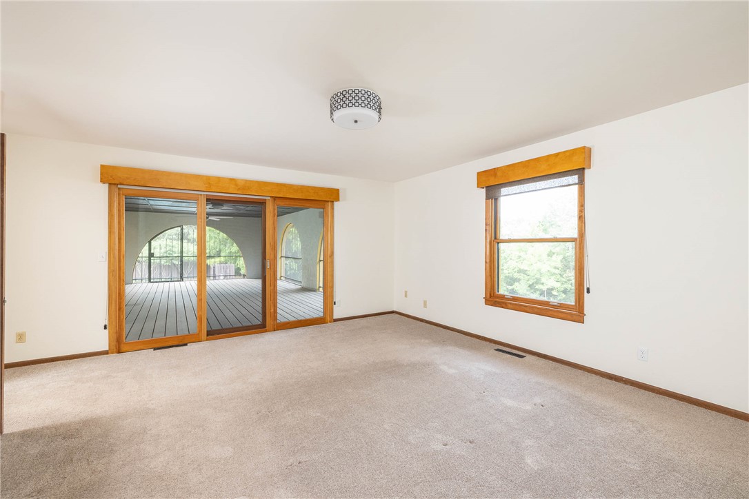 25-16-31 Farmington Outlots - Residential