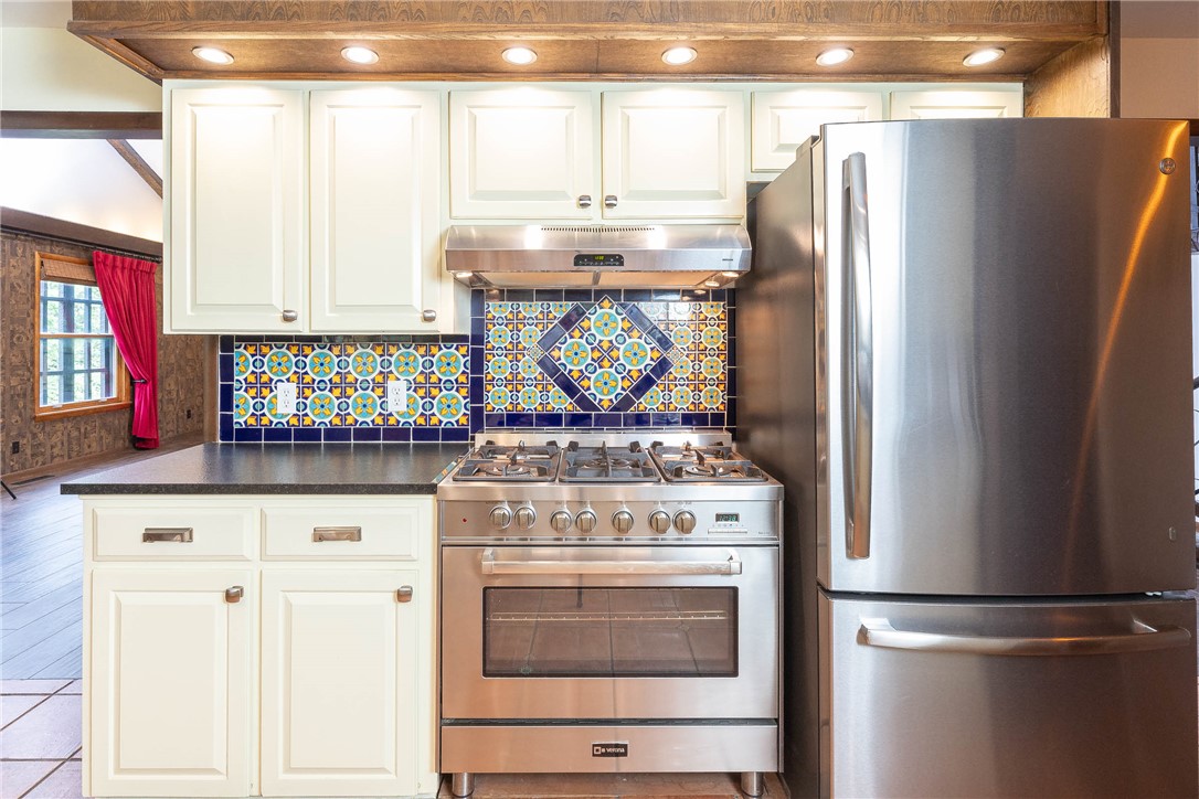 25-16-31 Farmington Outlots - Residential