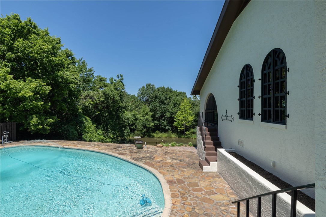 25-16-31 Farmington Outlots - Residential