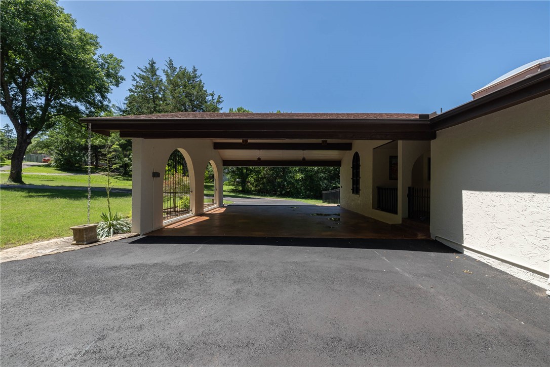 25-16-31 Farmington Outlots - Residential