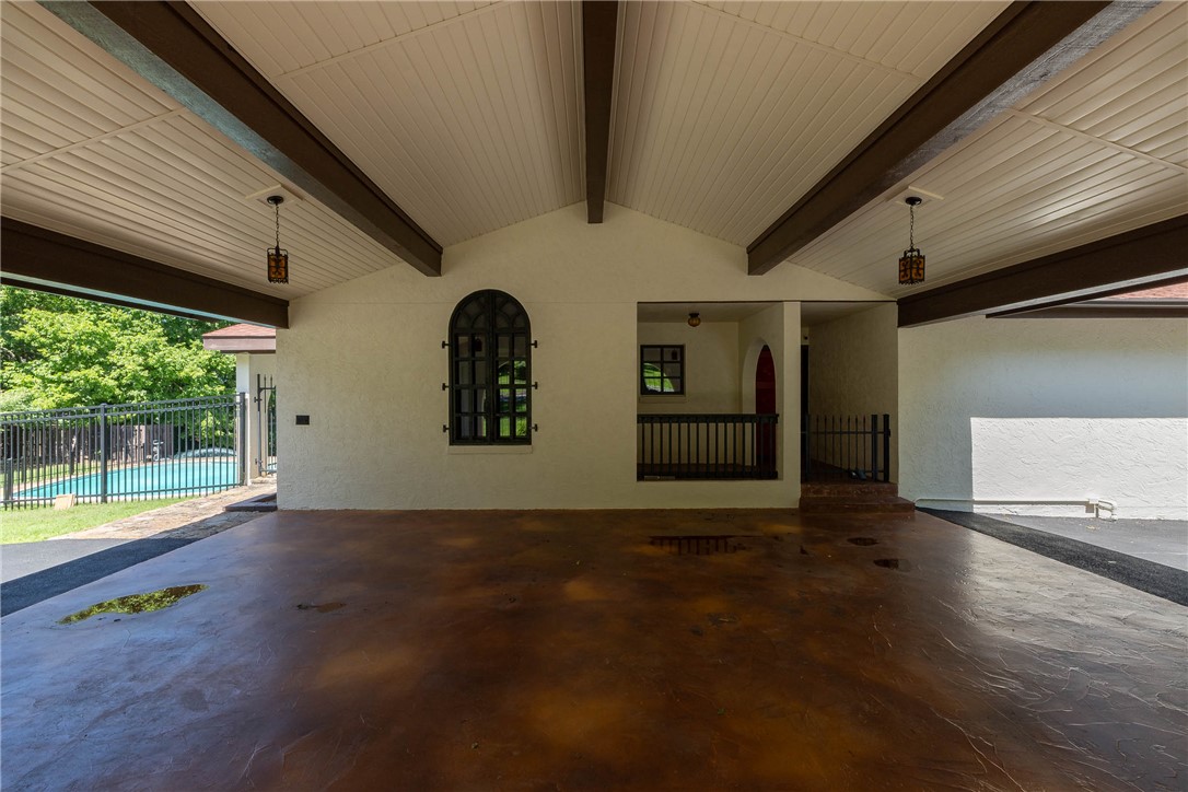 363 E Ralston Street