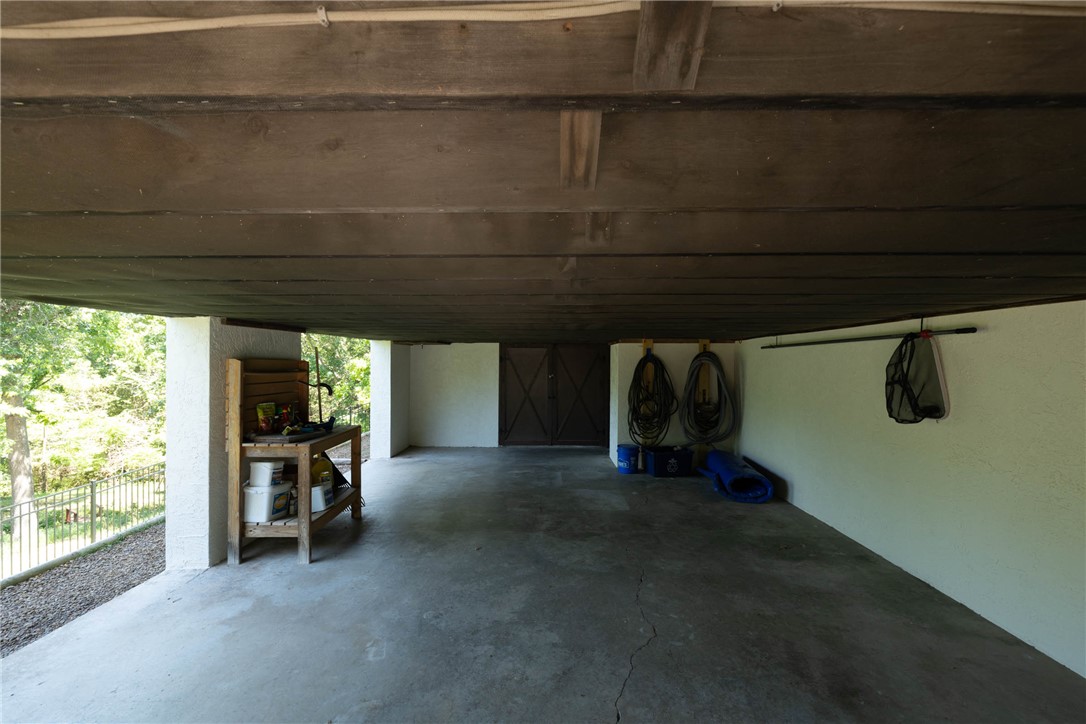 25-16-31 Farmington Outlots - Residential