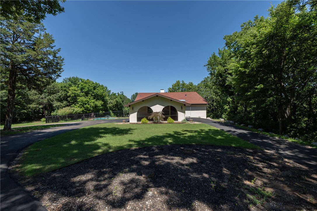 25-16-31 Farmington Outlots - Residential