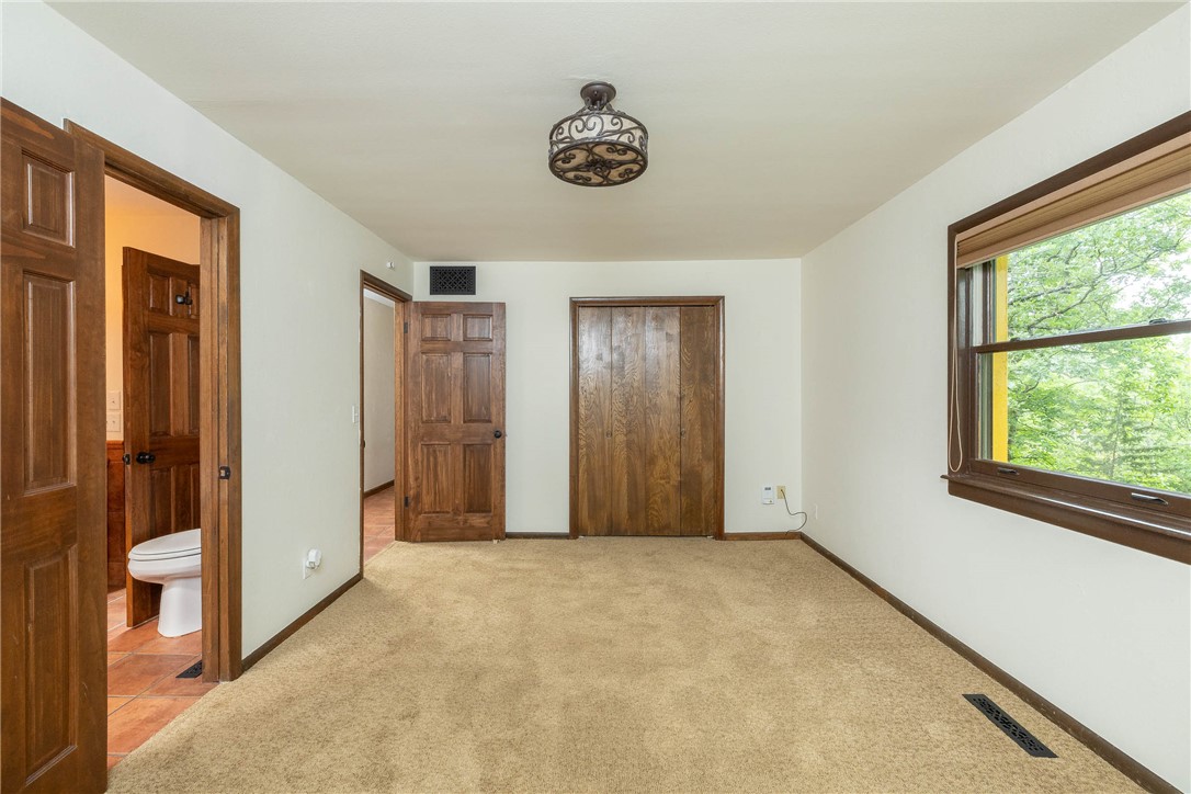 25-16-31 Farmington Outlots - Residential