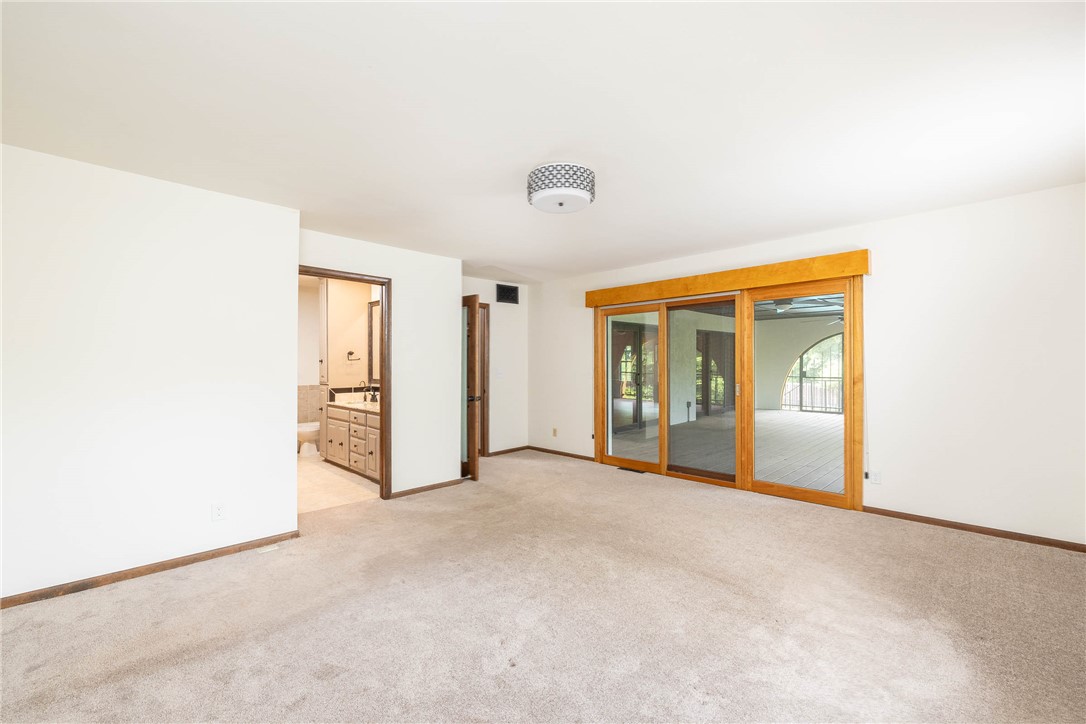 25-16-31 Farmington Outlots - Residential