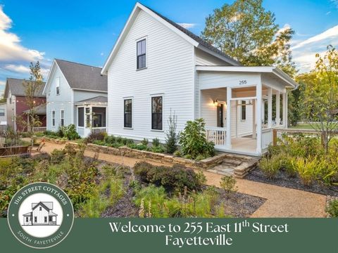 Photo of 255 11th Street, Fayetteville, AR 72701 (MLS # 1335622)