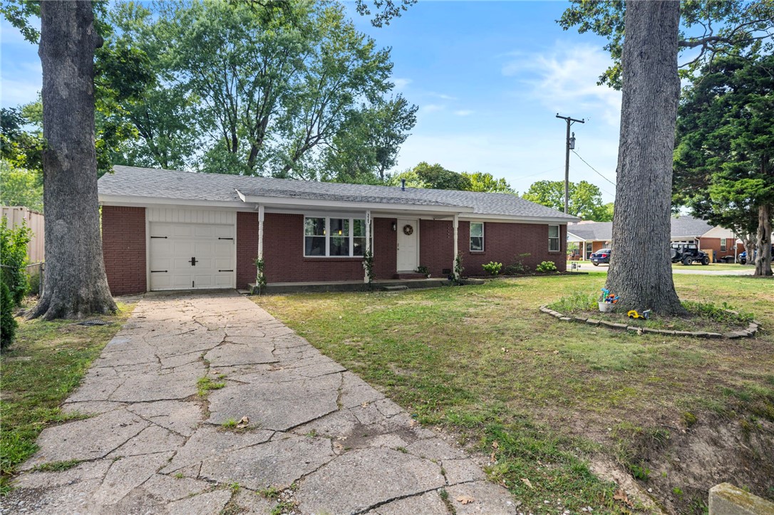 Fully remodeled with a big modern kitchen and the refrigerator conveys! Open living area, utility room with space for pantry shelves and a large screened in back porch! Tall treed lot close to downtown Gentry and Pioneer Pizza! Seller has a growing family and needed to move and found a house just a mile away! Previous inspection report available. Flower beds convey. Washer and dryer can convey with acceptable offer. Chicken coop does not convey. ;)