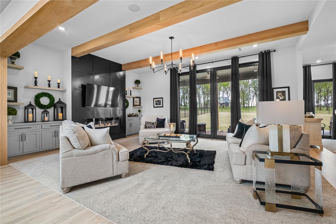 West End Acres - Residential