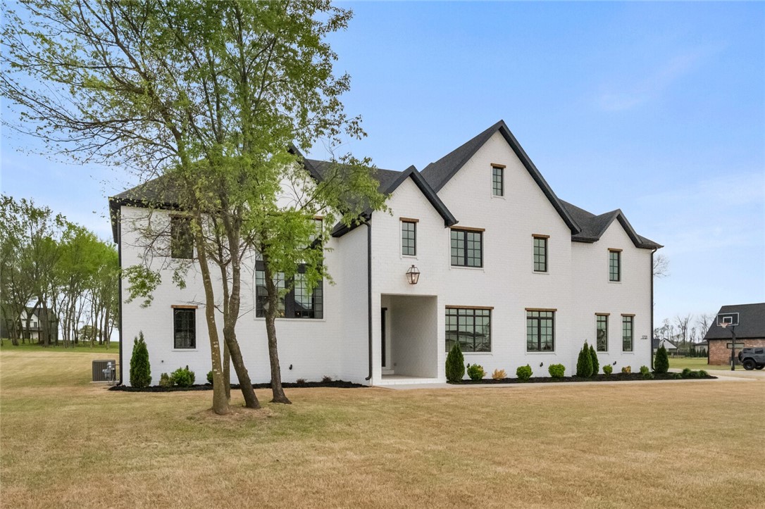 West End Acres - Residential