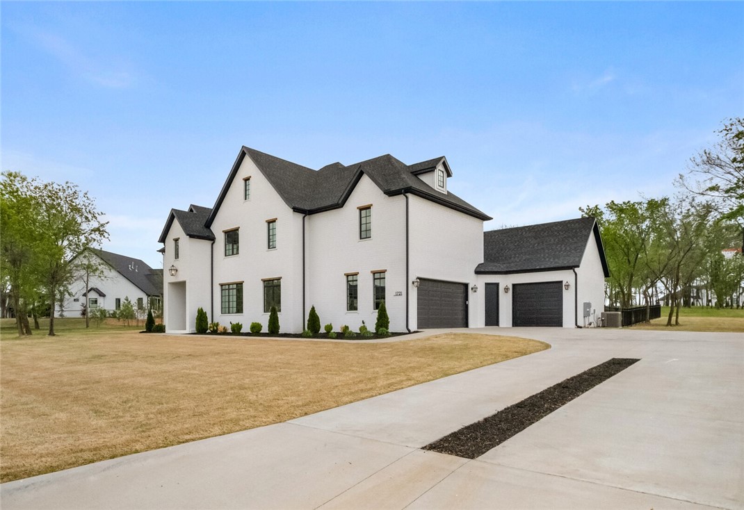 West End Acres - Residential