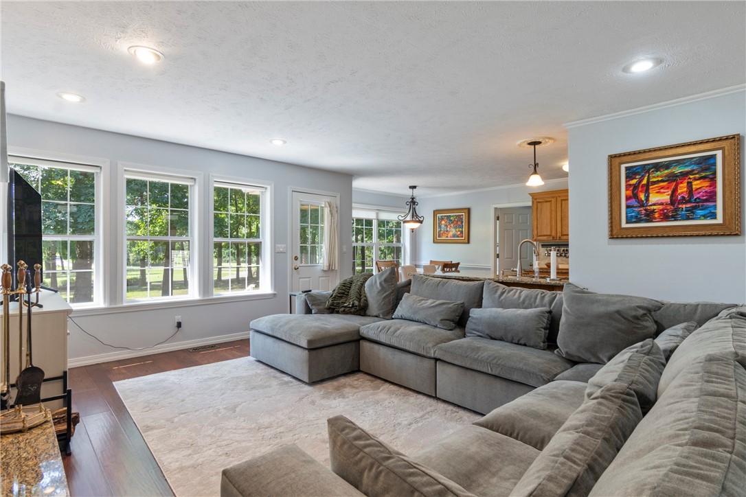 Unit 8 Holiday Island - Residential