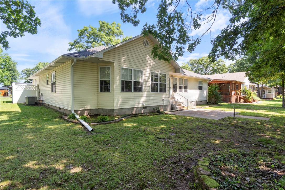 Unit 8 Holiday Island - Residential