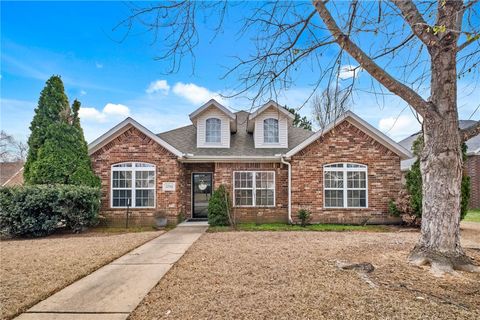 Photo of 5702 W Stoney Creek Drive, Rogers, AR 72758 (MLS # 1339889)