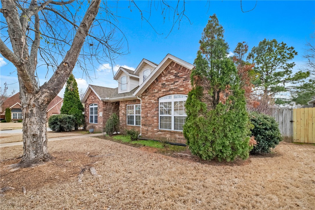 Stoney Creek Place Sub Rogers - Residential