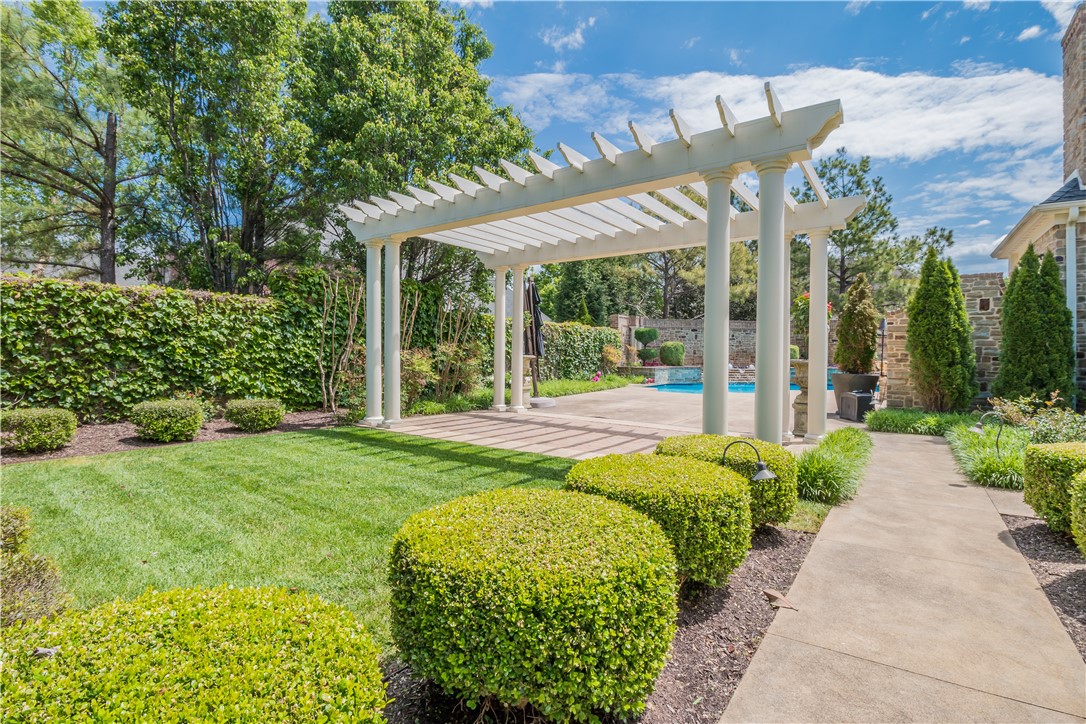 Pinnacle - Residential