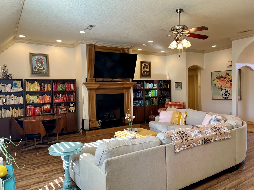 Kensington Hills Centerton - Residential